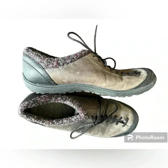 Patagonia Selenite gravel hiking low top women’s hiking boots - Picture 9 of 9